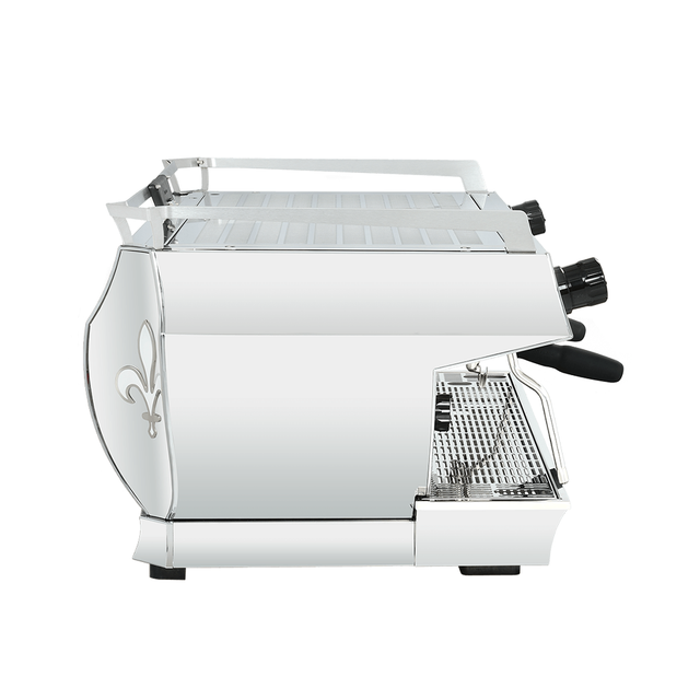 La Marzocco GB5 X espresso machine, designed for high-volume cafés and restaurants. Features dual PID temperature control, Auto-Volumetric (AV), and Auto Brew Ratio (ABR) for consistent, premium coffee. Available in 2-group, 3-group, and 4-group configurations, combining Italian craftsmanship with advanced brewing technology