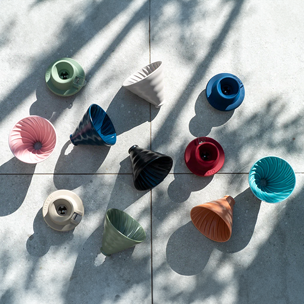 Hario V60 Switch & Match Ceramic Dripper Size 02 - Matte Navy