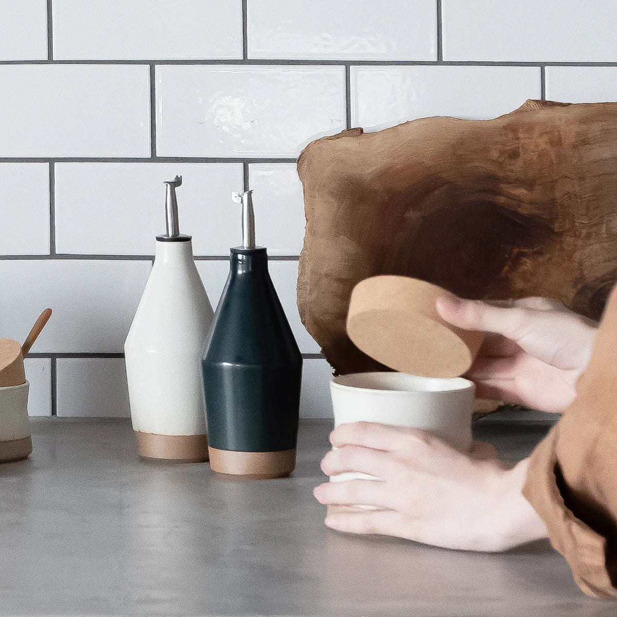 Kinto CLK-211 canister 400ml - Black