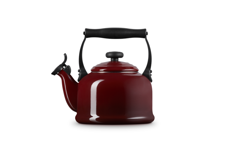 Le Creuset Stoneware Traditional Kettle - Rhone | Redber Coffee