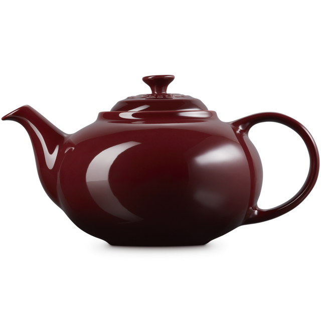 Le Creuset Stoneware Classic Teapot 1.3L - Garnet