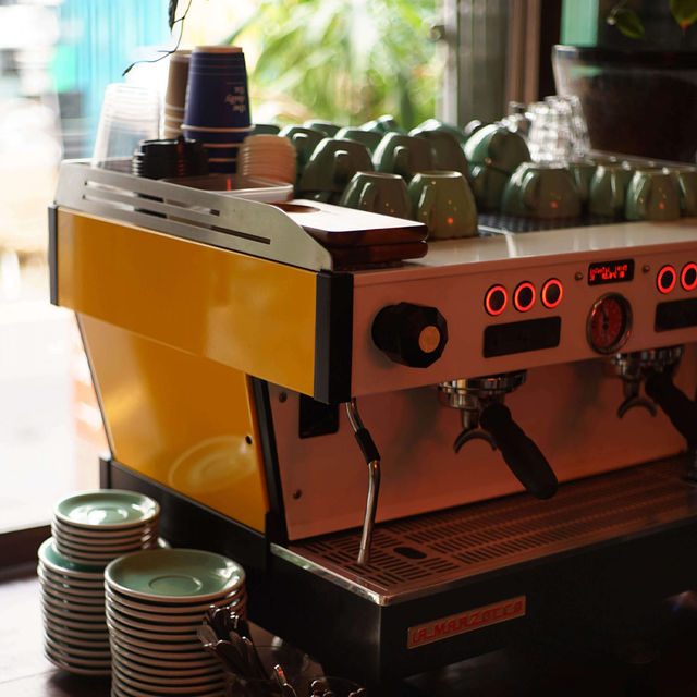 La Marzocco Linea PB espresso machine in stainless steel finish, featuring eco mode for energy efficiency during off-peak hours.