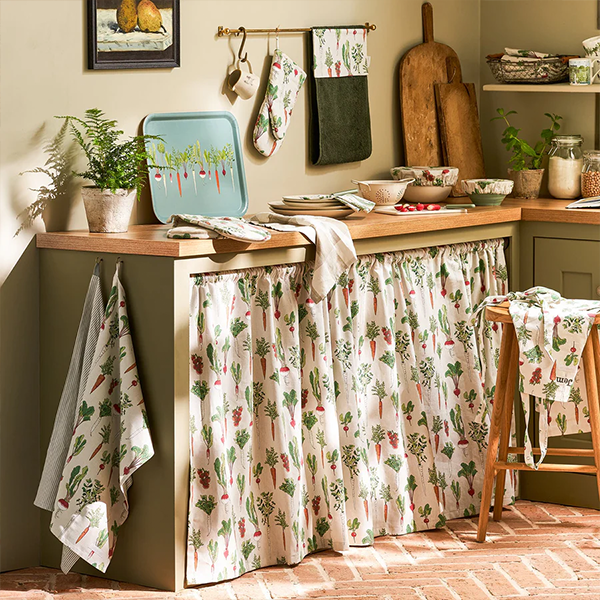 Sophie Allport Garden Vegetables Tea Towel