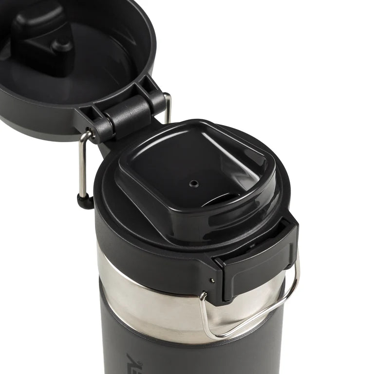 Stanley Quick-Flip Water Bottle 0.47L - Black