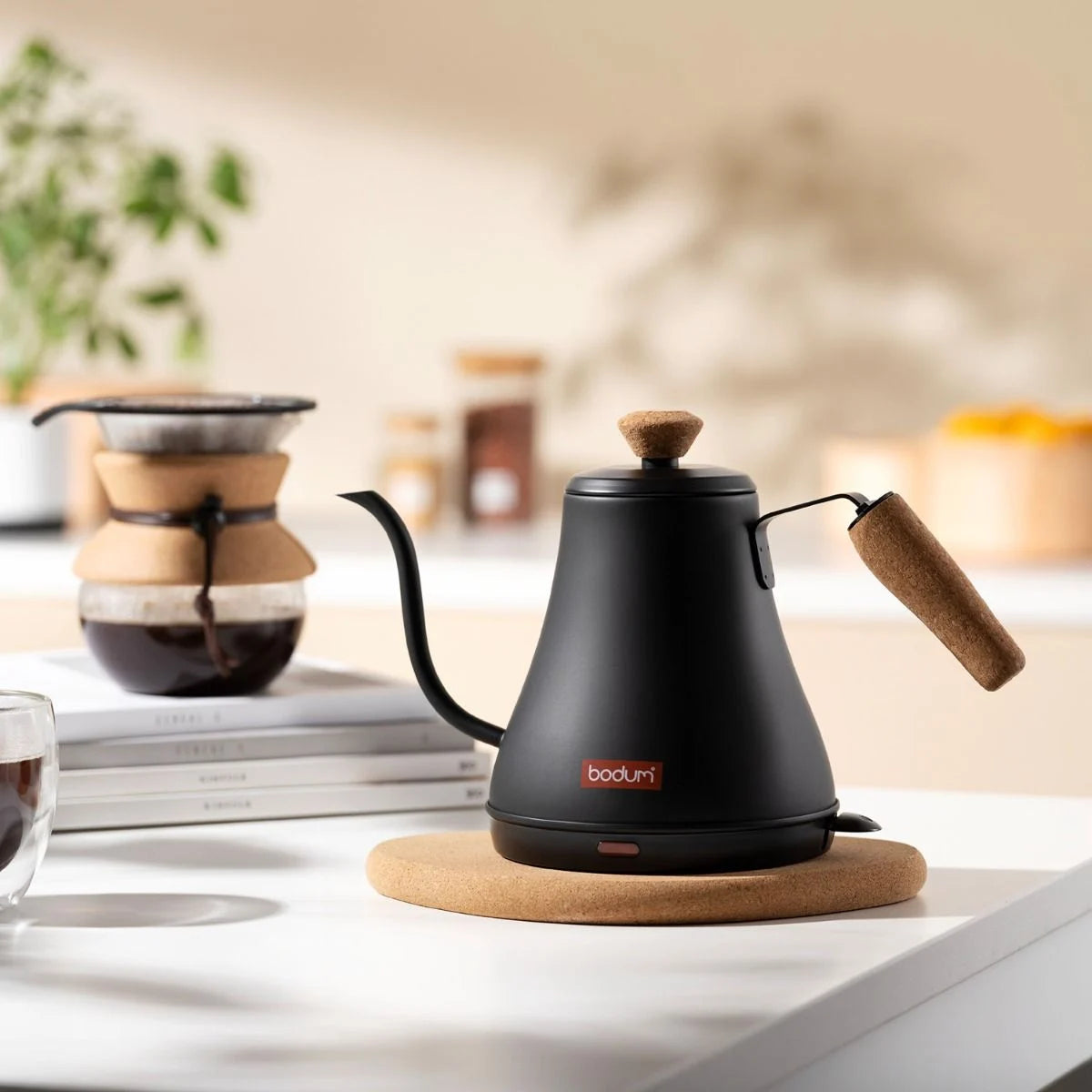 Bodum MELIOR Gooseneck Electric Kettle 0.8L - Black Matte