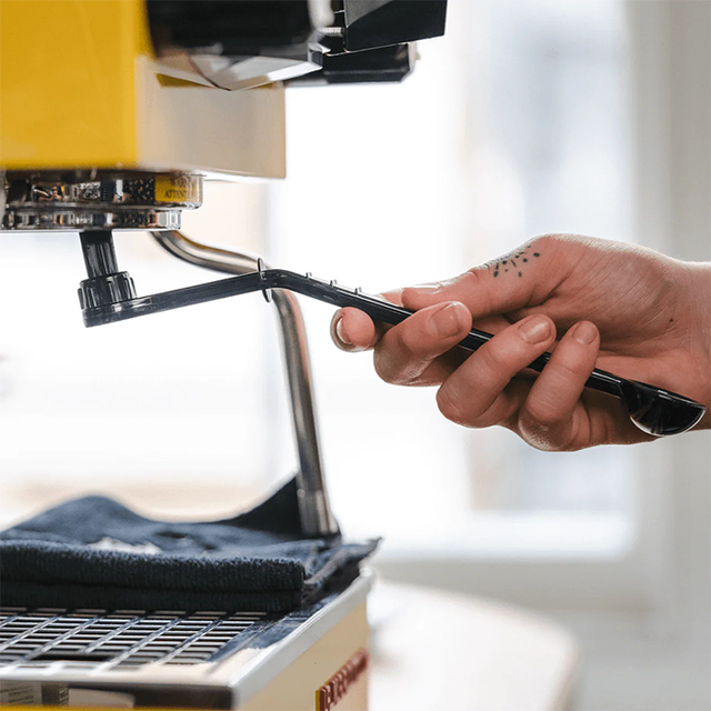 Group head cleaning brush for baristas