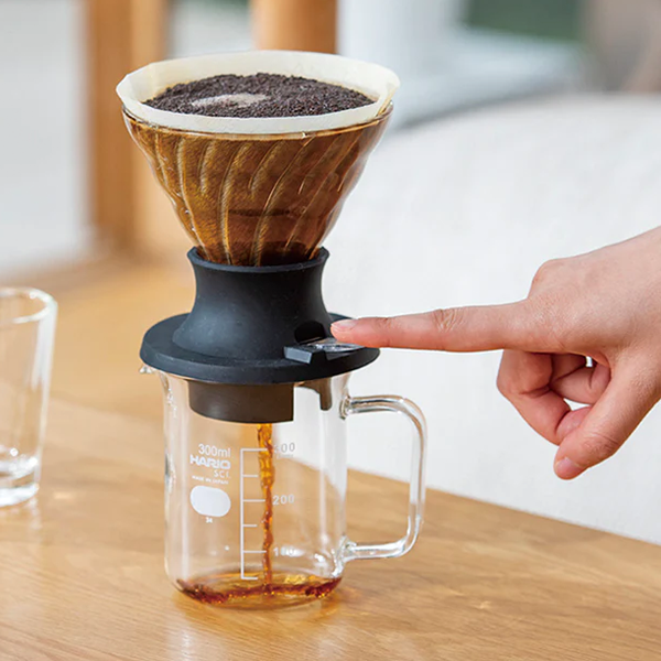 Hario Switch V60 Immersion Dripper Set - Size 02 Pouring Coffee Into Carafe