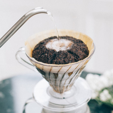 Redber, Hario V60 Size 01/02 Clear Plastic Coffee Dripper & 40pcs Filter Papers - Coffee Brewing Kit, Redber Coffee