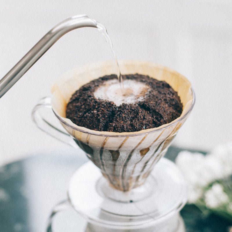 Redber, Hario V60 Size 01/02 Clear Plastic Coffee Dripper & 40pcs Filter Papers - Coffee Brewing Kit, Redber Coffee