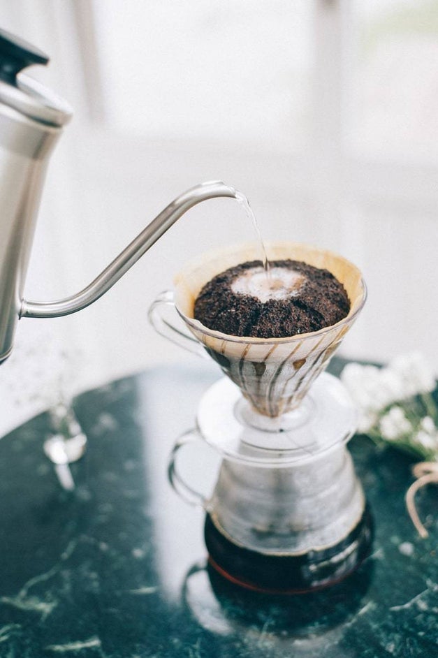 Hario, Hario V60 02 (2 Cups ) Plastic Coffee Dripper - Clear, Redber Coffee