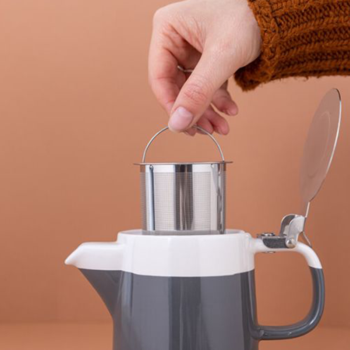 La Cafetière, La Cafetière Barcelona Teapot and Infuser, 2-Cup, Cool Grey, Redber Coffee