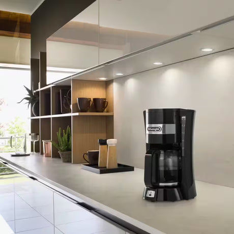 Delonghi 1.25L Series Filter Coffee Machine - Black