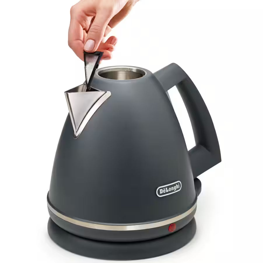 Delonghi 1.7L Argento Electric Kettle - Grey