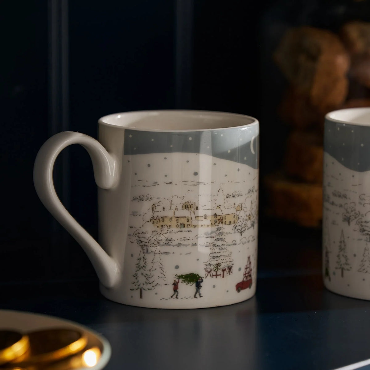 Sophie Allport Home For Christmas Scene Mug - 425ml (Gift Boxed)