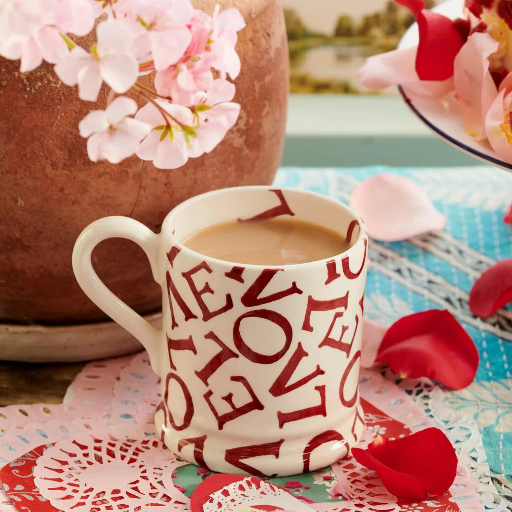 Emma Bridgewater L.O.V.E Polka Red 1/2 Pint Mug