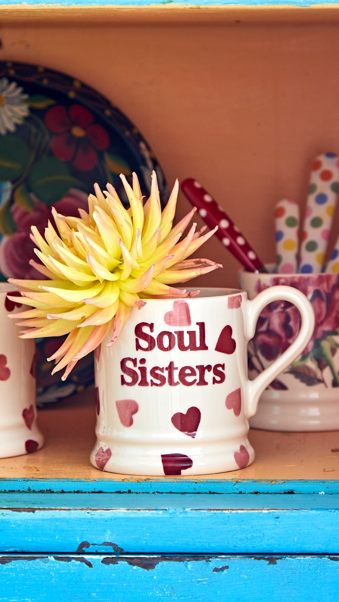 Emma Bridgewater Pink Hearts Soul Sisters Mug - 1/2 Pint
