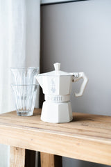 Bialetti Moka Express Exclusive 3 Cup Cream lifestyle view