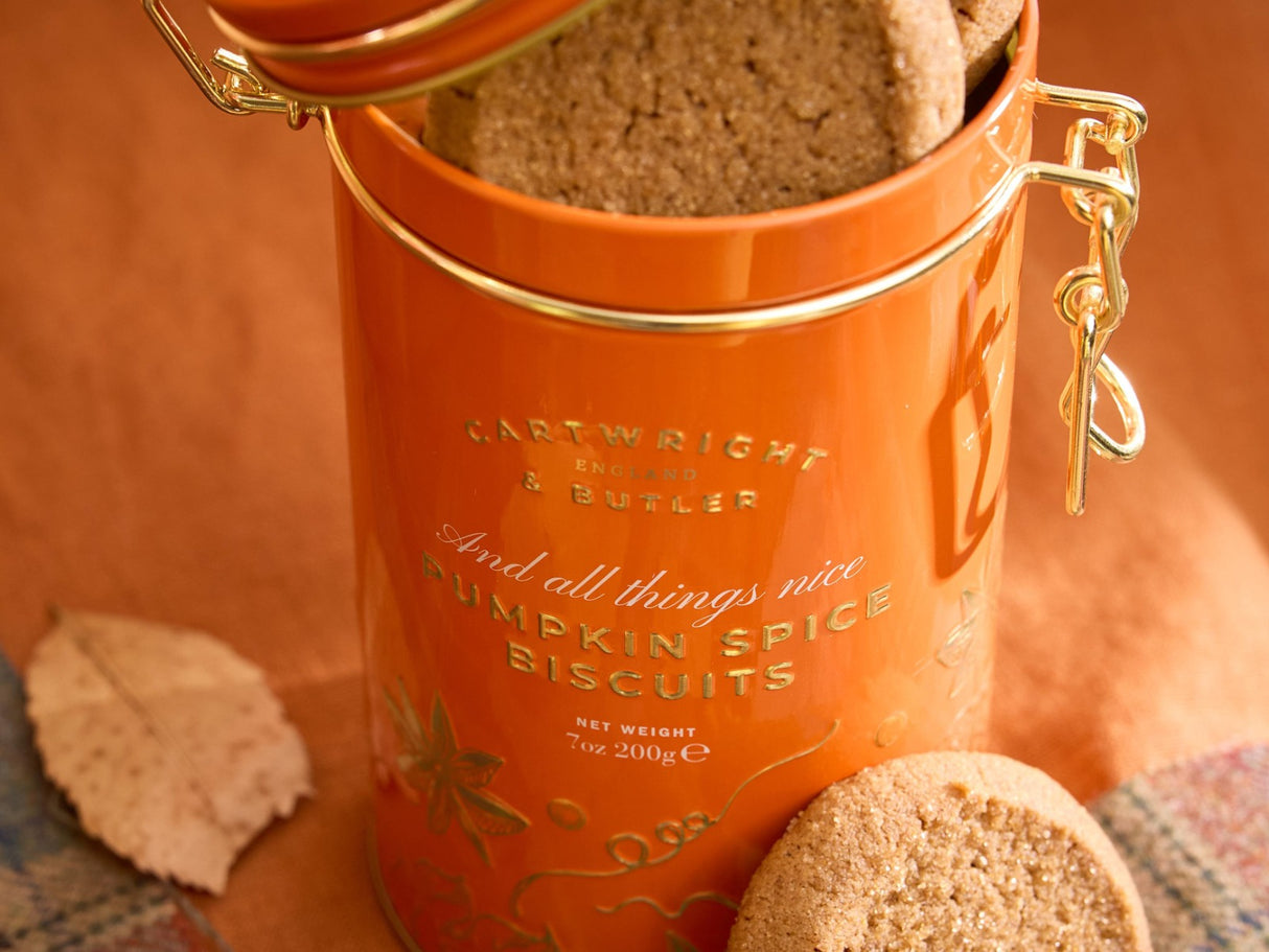 Pumpkin spice biscuits served with autumn leaves
