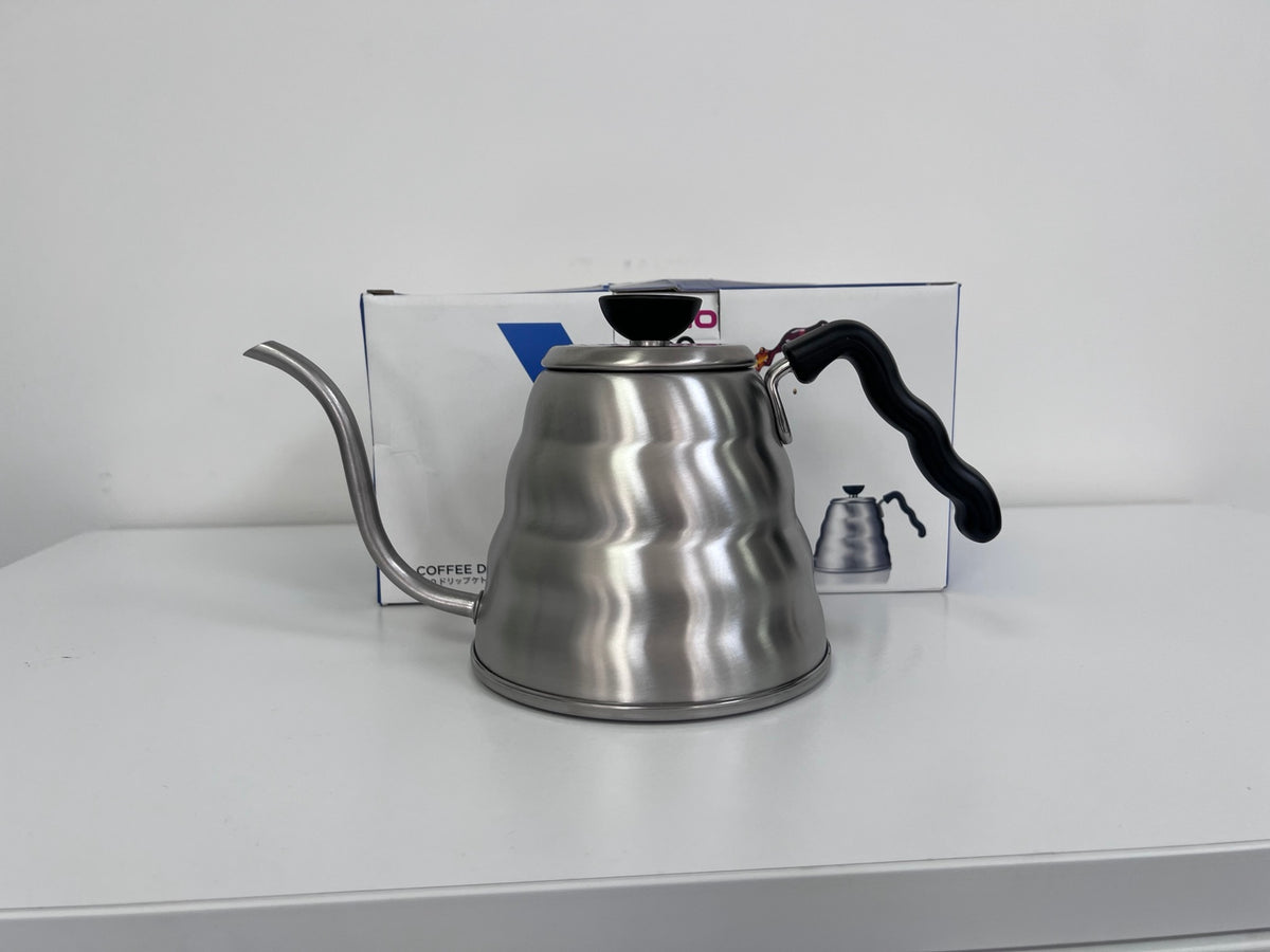 Hario Bloom V60 Buono Drip Kettle Grade A showing slightly squashed lid and damaged box