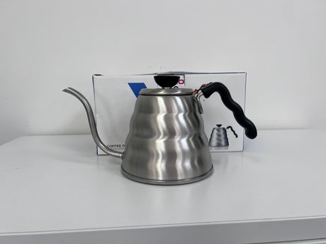 Hario Bloom V60 Buono Drip Kettle Grade A showing slightly squashed lid and damaged box