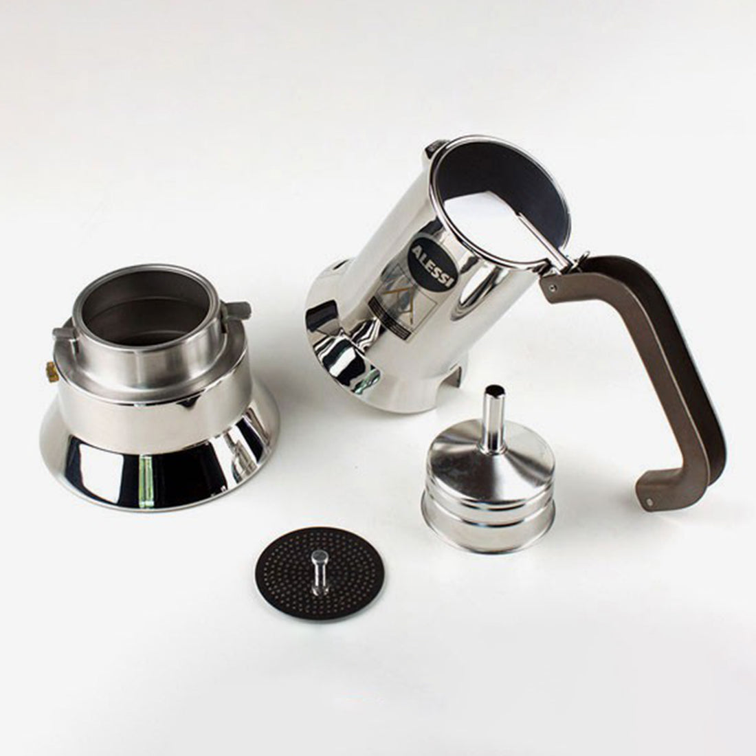 https://www.redber.co.uk/cdn/shop/products/Alessi-Espresso-Maker-9090-product-all-parts_1100x.jpg?v=1643377517