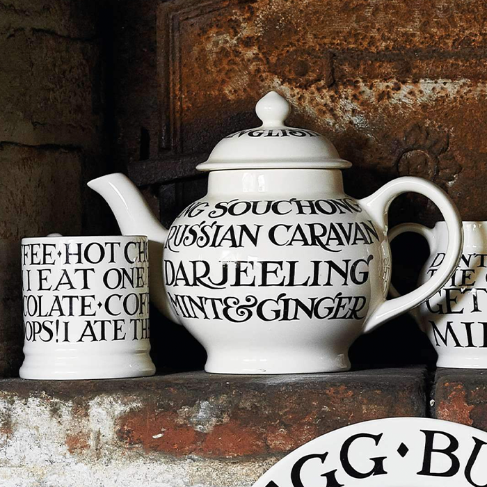Emma Bridgewater, Emma Bridgewater B&W Toast Teapot - 4 Mug, Redber Coffee